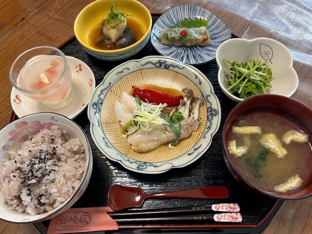 Café 谷地坂